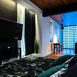 Central Cozy&Modern Studio With Garden